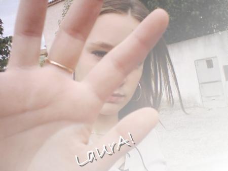 LaUrA!