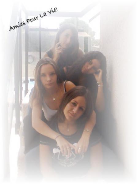 AMiES POUR LA ViE!